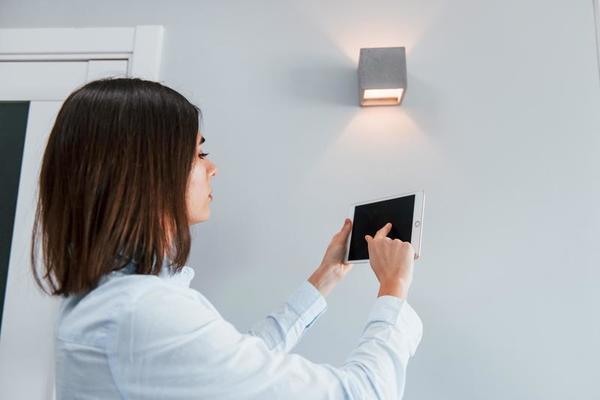 Smart Lighting